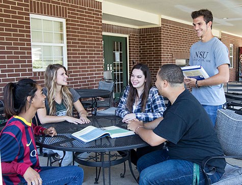 Seminary Suites Clubhouse Patio